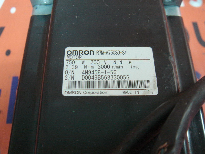 OMRON R7M-A75030-S1 - PLC DCS SERVO Control MOTOR POWER SUPPLY IPC